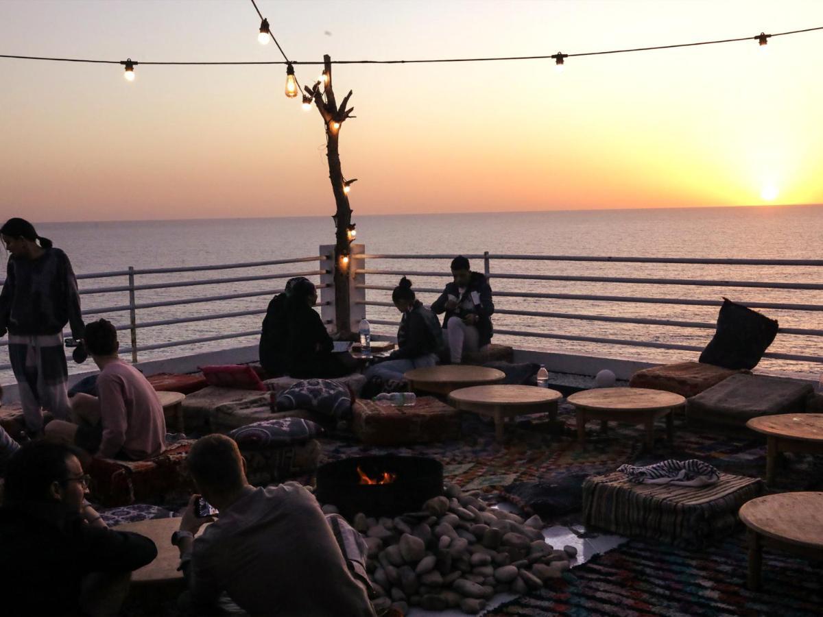 Locals Surfcamp Hotel Taghazout
