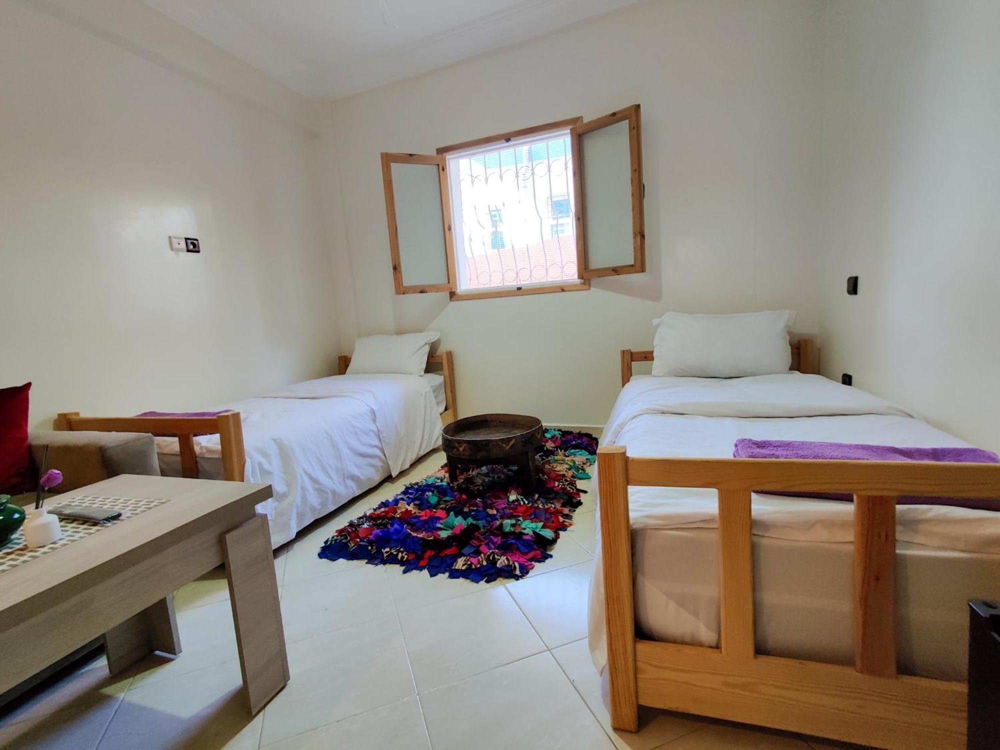 Locals Surfcamp 4*